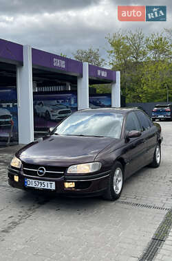 Седан Opel Omega 1995 в Рівному