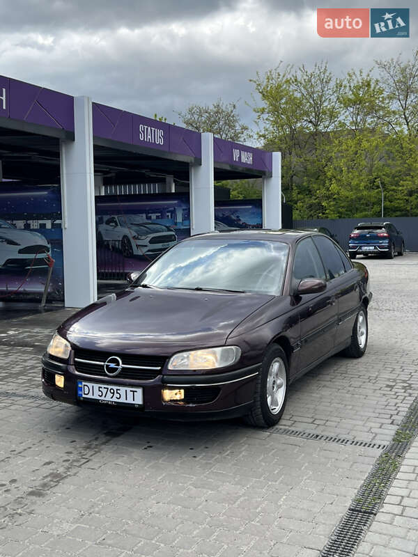 Седан Opel Omega 1995 в 