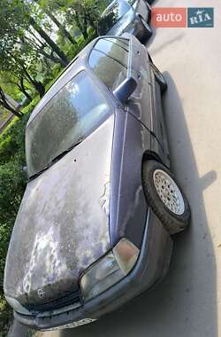 Седан Opel Omega 1992 в 