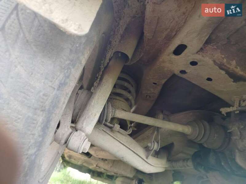 Седан Opel Omega 1994 в Южноукраїнську