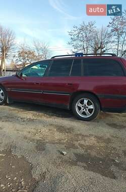 Універсал Opel Omega 1998 в Луцьку