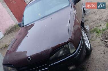 Седан Opel Omega 1989 в Славутиче