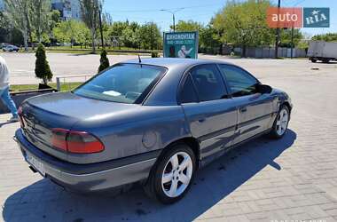 Седан Opel Omega 1996 в 