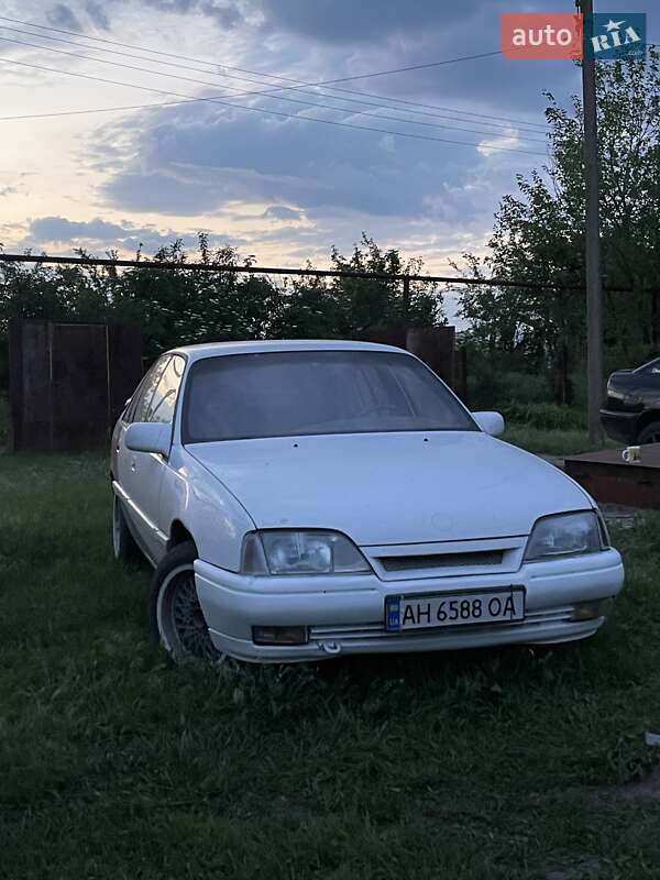 Седан Opel Omega 1987 в 