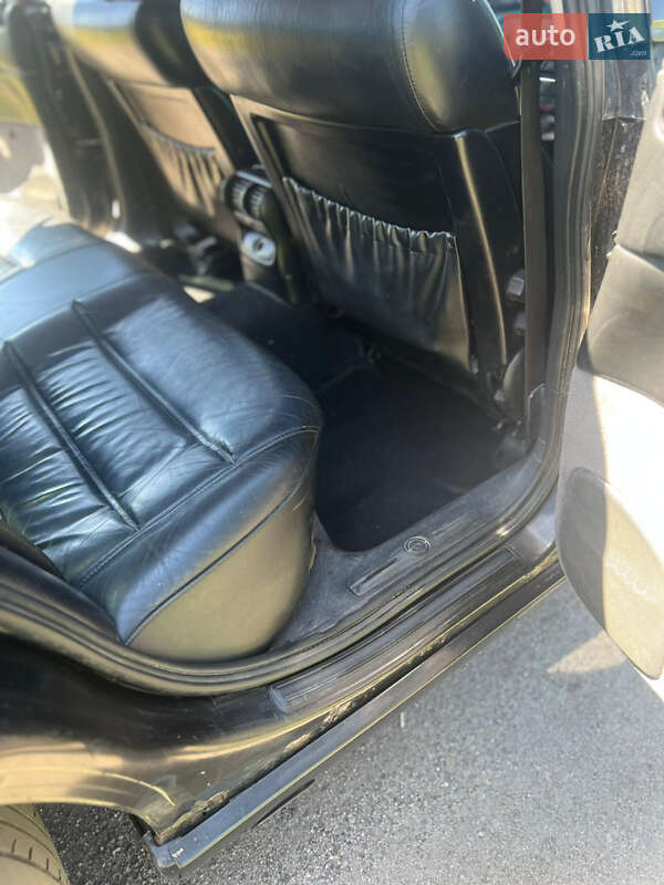 Седан Opel Omega 1996 в Староконстантинове