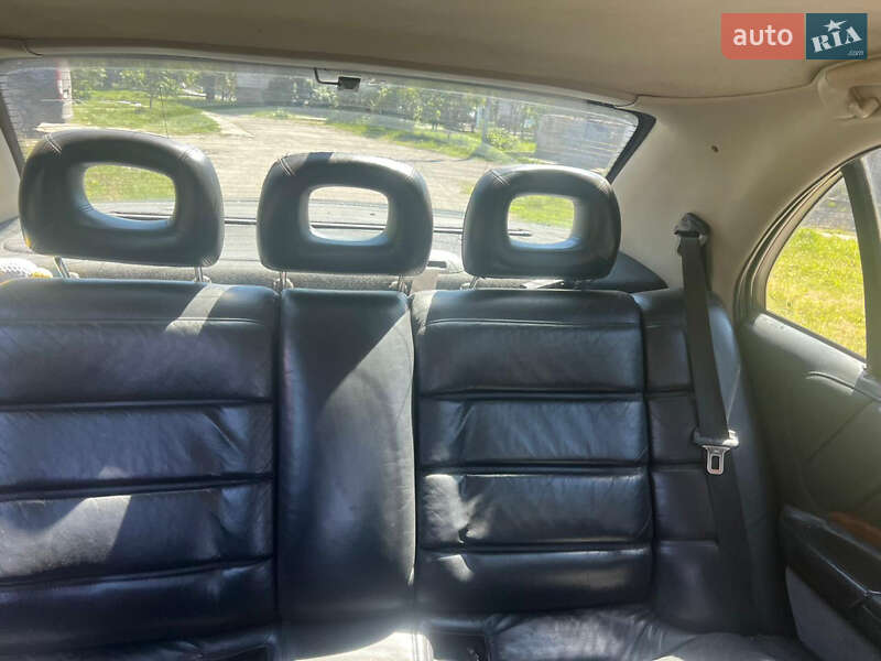 Седан Opel Omega 1996 в Староконстантинове