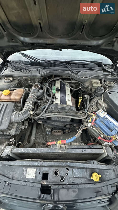 Седан Opel Omega 1995 в Киеве фото 7 Седан Opel Omega 1995 в Киеве