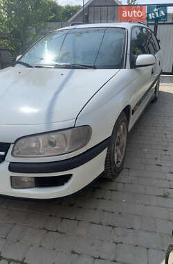 Универсал Opel Omega 1995 в 