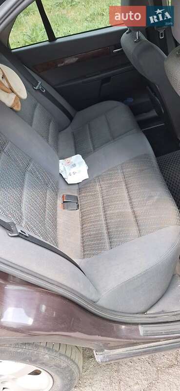 Седан Opel Omega 2001 в Павлограді