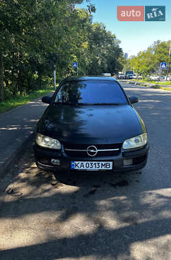 Седан Opel Omega 1996 в Києві