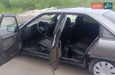 Седан Opel Omega 1989 в 