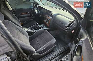 Седан Opel Omega 1998 в Люботині