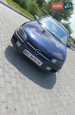 Седан Opel Omega 1995 в Львові