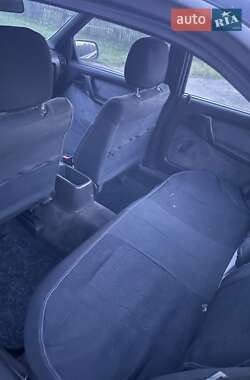 Седан Opel Omega 1991 в 