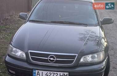 Седан Opel Omega 2000 в 