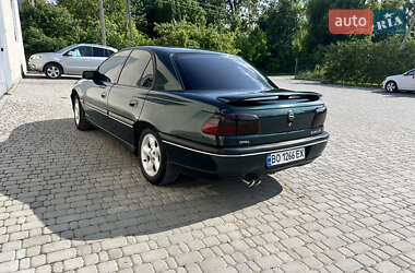 Седан Opel Omega 1996 в Борщеве
