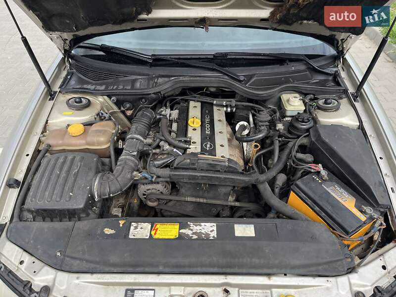 Седан Opel Omega 1996 в Луцке фото 8 Седан Opel Omega 1996 в Луцке