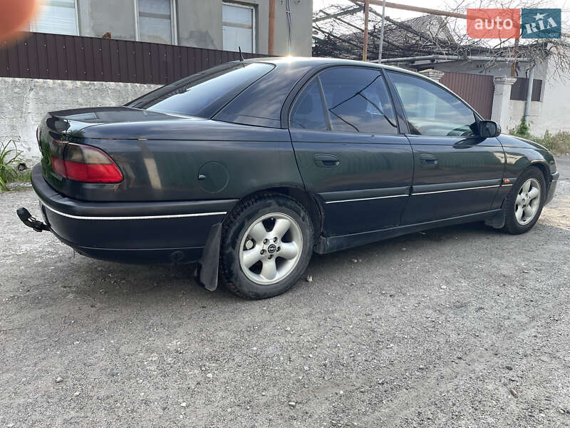 Седан Opel Omega 1999 в Дніпрі