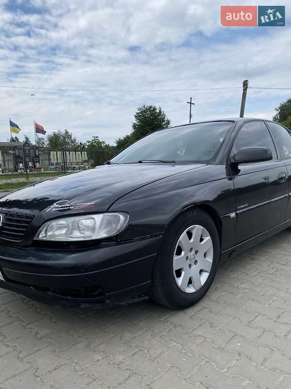 Opel Omega 2000