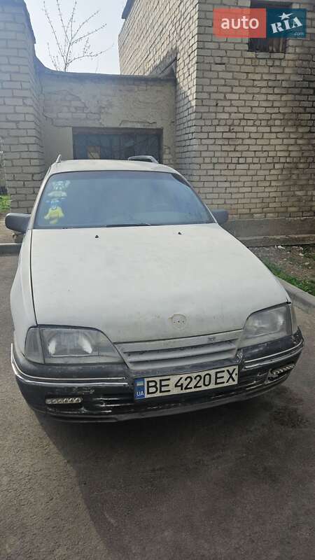 Універсал Opel Omega 1987 в Миколаєві