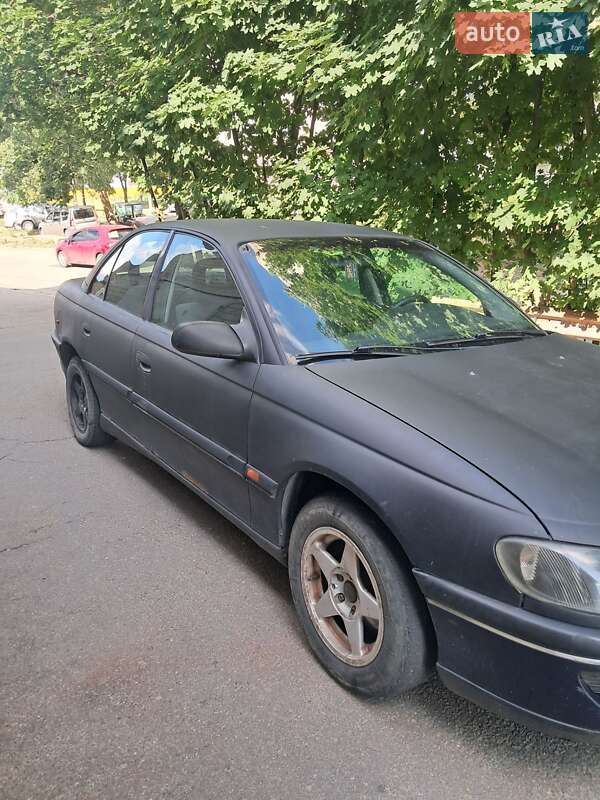 Седан Opel Omega 1997 в Харкові