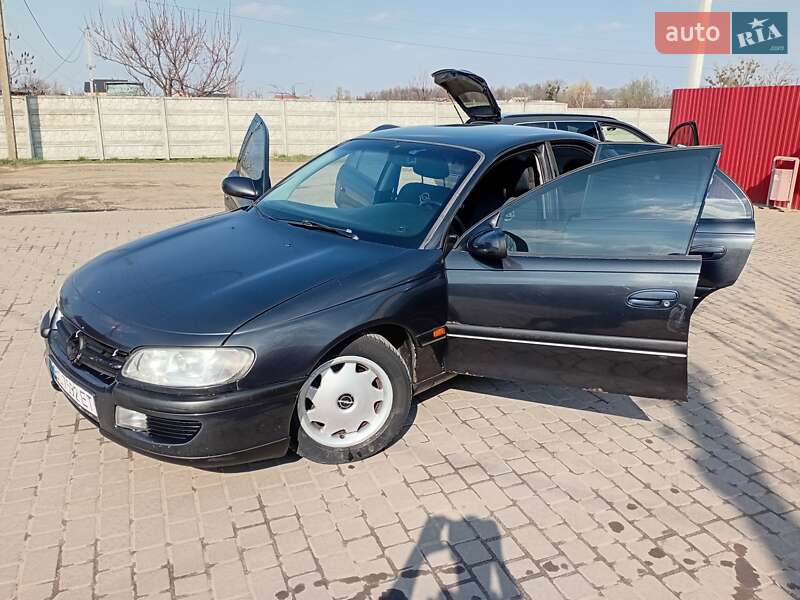 Седан Opel Omega 1998 в Львове