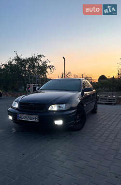 Седан Opel Omega 2001 в Могилів-Подільському