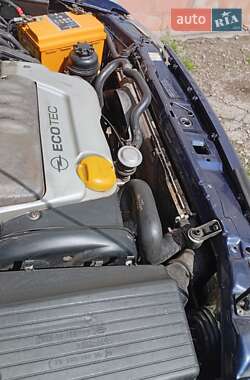 Універсал Opel Omega 1997 в 