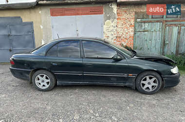Седан Opel Omega 1997 в Стрые