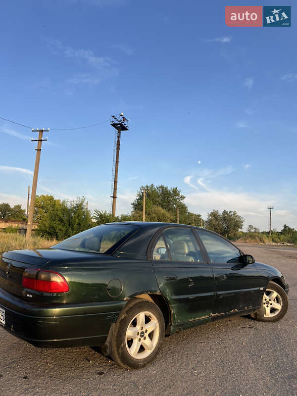 Седан Opel Omega 1996 в Жмеринке