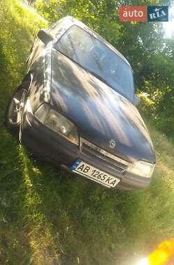 Седан Opel Omega 1990 в Вінниці