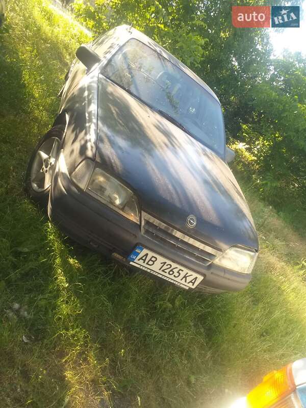Opel Omega 1990