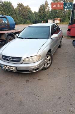 Седан Opel Omega 2001 в Бишеві