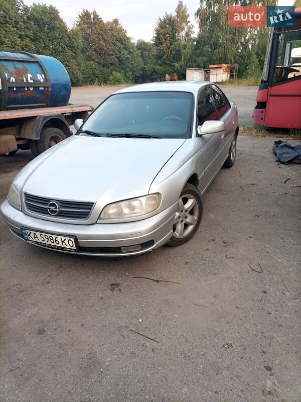 Opel Omega 2001