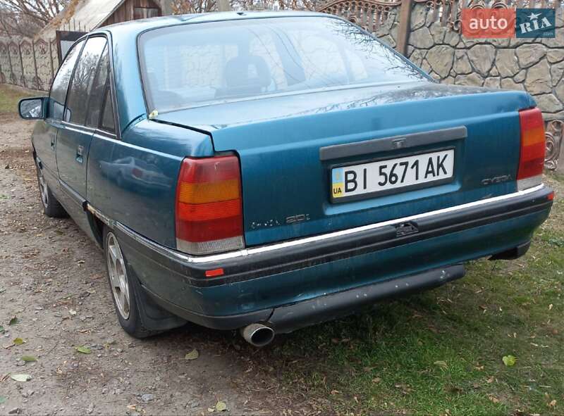 Седан Opel Omega 1987 в Кременчуці