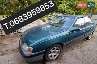 Седан Opel Omega 1987 в Кременчуге