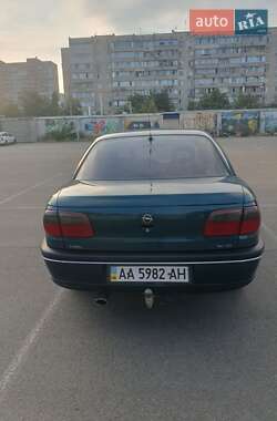 Седан Opel Omega 1995 в 