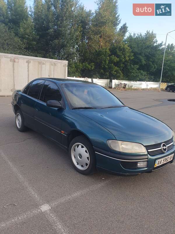 Седан Opel Omega 1995 в 
