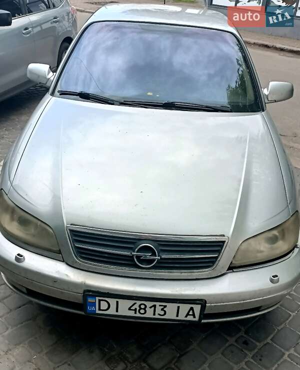 Седан Opel Omega 2000 в 