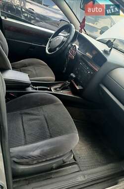 Седан Opel Omega 2000 в 