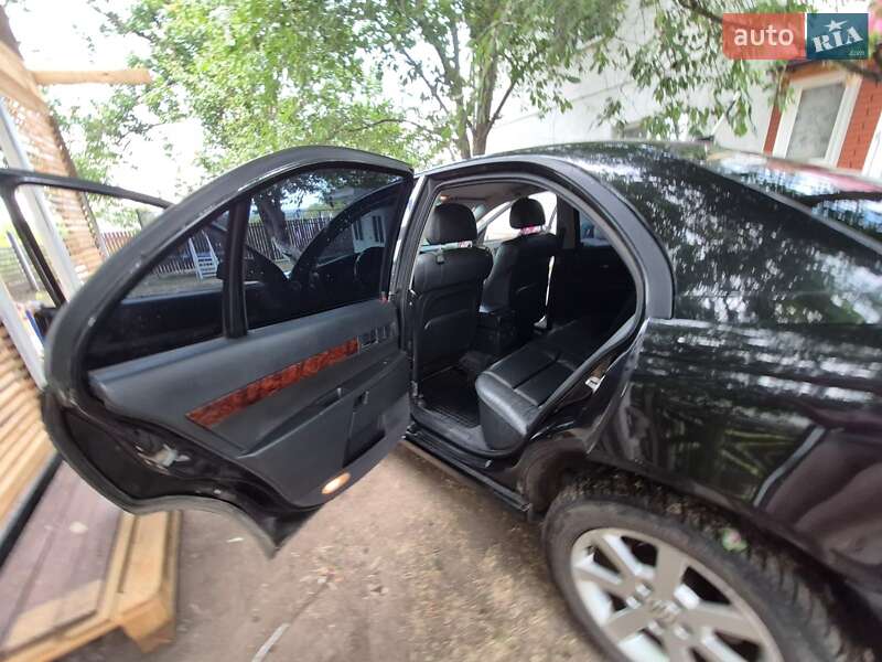 Седан Opel Omega 2002 в Смеле