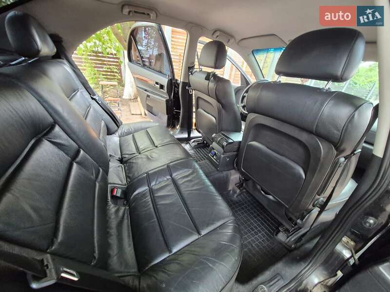 Седан Opel Omega 2002 в Смеле