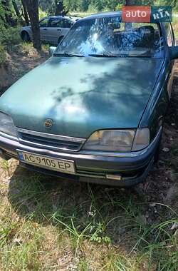 Седан Opel Omega 1992 в Володимирі