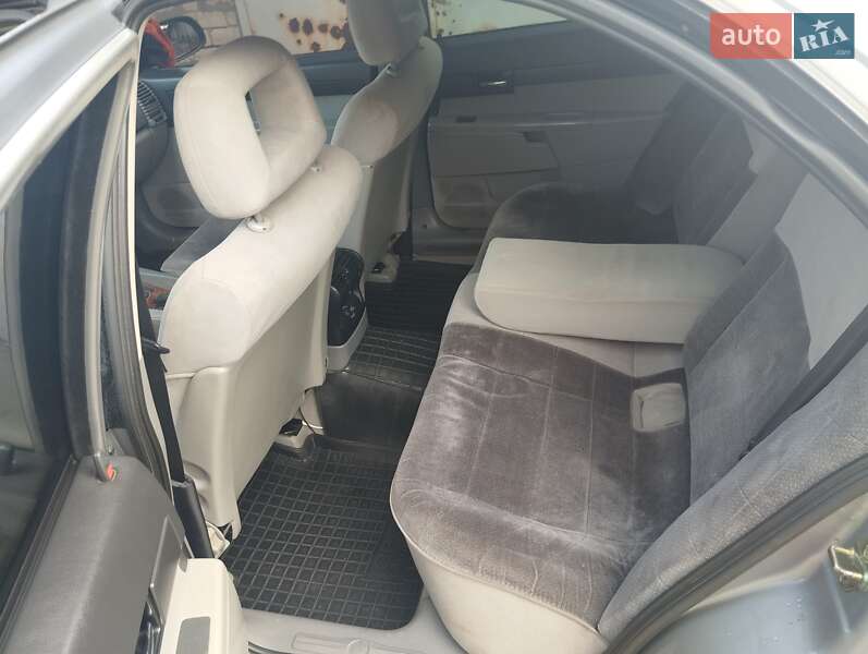 Седан Opel Omega 1995 в Запорожье