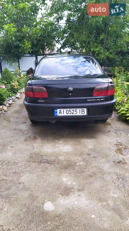 Седан Opel Omega 1998 в Тетієві