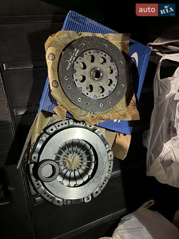 Универсал Opel Omega 1995 в Днепре