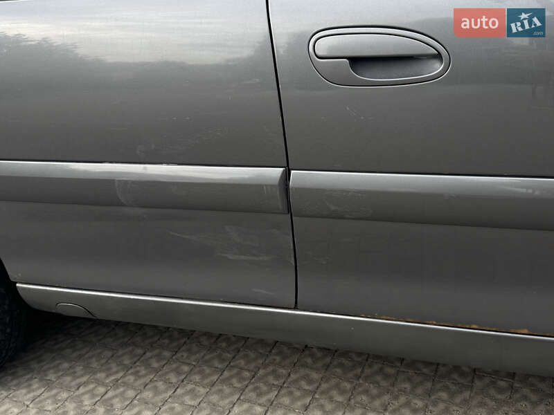 Седан Opel Omega 2001 в Полтаве