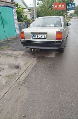 Універсал Opel Omega 1987 в Світловодську