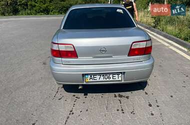 Седан Opel Omega 2003 в 