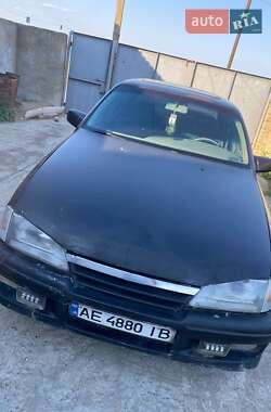 Седан Opel Omega 1991 в Одессе